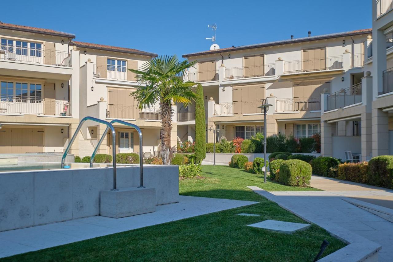 Apartmentsgarda - Corte Dei Molini Appartamento Garda (Verona)